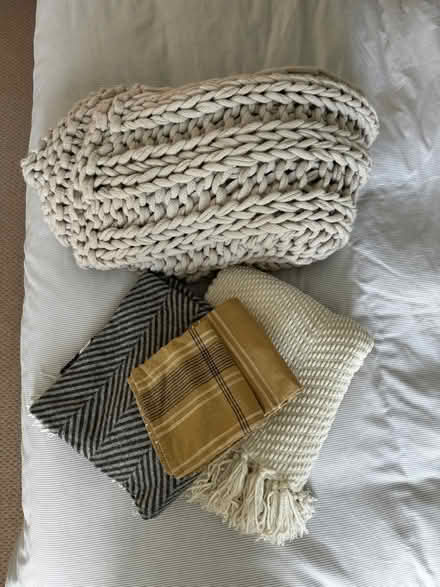 Photo of free Blankets & Tea Towels (LE7 Ratcliffe on the Wreake) #1