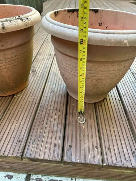 Photo of free Plastic plantpots (Ascot SL5) #2