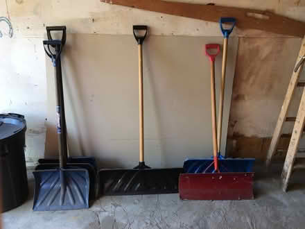 Photo of free Shovels (old but still do the job) (Westboro) #1