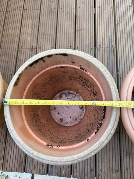 Photo of free Plastic plantpots (Ascot SL5) #3