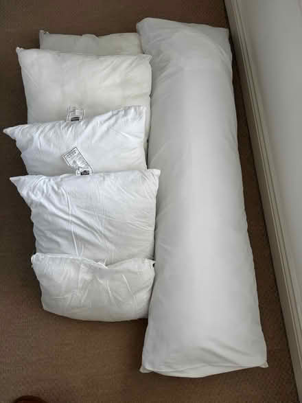 Photo of free Collection of Pillows (LE7 Ratcliffe on the Wreake) #1