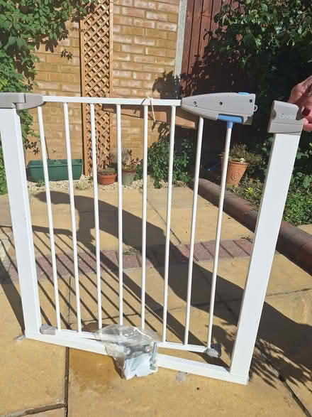 Photo of free stair gate (Wendover HP22) #1