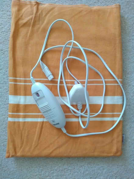 Photo of free Beurer Heat Pad - Electric (Dunblane FK15) #1