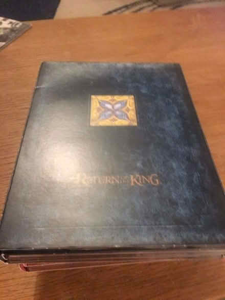 Photo of free DVDs Lord of the rings trilogy (Toot Hill CM5) #4