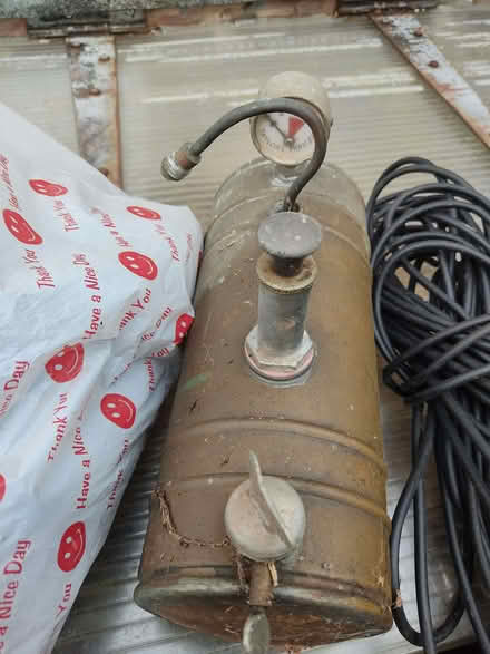 Photo of free Vintage pressurised tank (Woodley RG5) #1