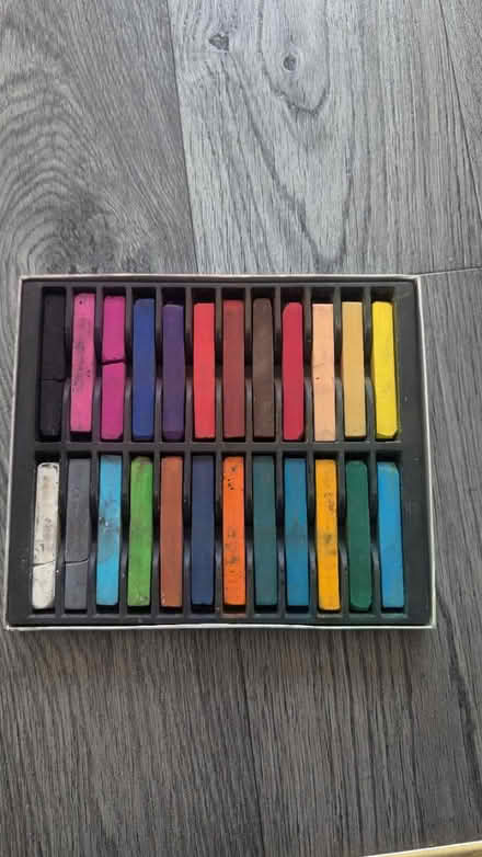 Photo of free Pastels (SY11) #2