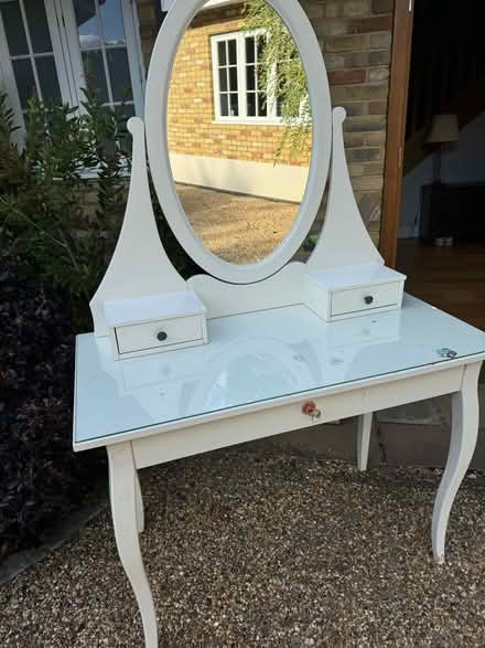 Photo of free White dresser with mirror attached (Great bookham) #2