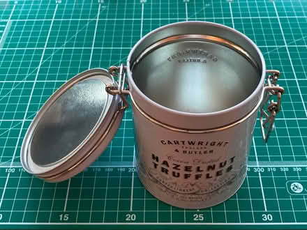 Photo of free Cute Metal Tin (HG2 Starbeck) #2