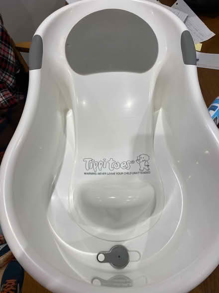 Photo of free Baby bath (GL51) #1