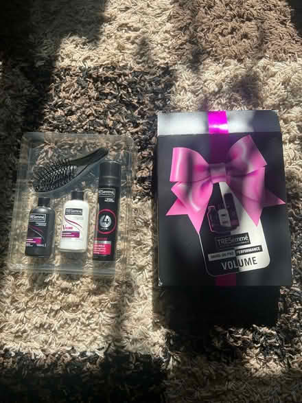 Photo of free Tresemmé set (Handsworth, S13) #1