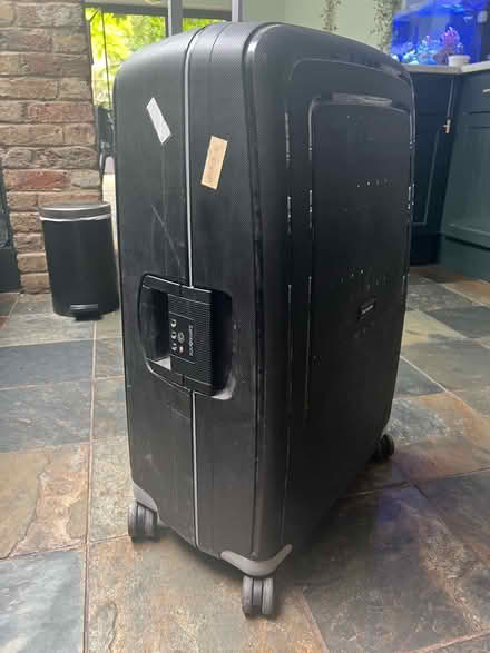 Photo of free Samsonite large suitcase (South Woodford E18) #4