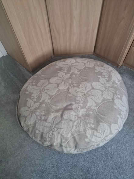 Photo of free Dog bed (Chadderton) #1