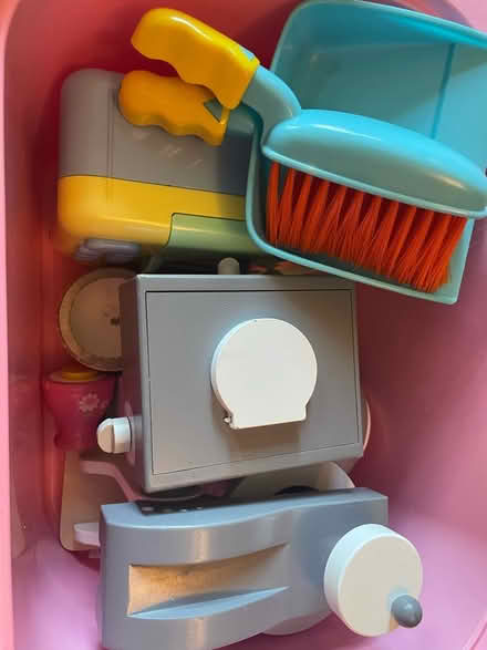 Photo of free Toy household items (HR4) #1