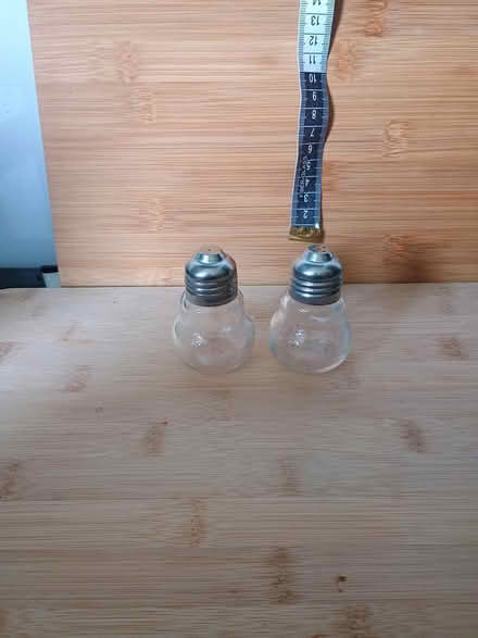 Photo of free Salt and pepper shaker (E20, Stratford) #2