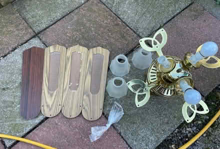 Photo of free Ceiling Fan (Penrith CA11) #4