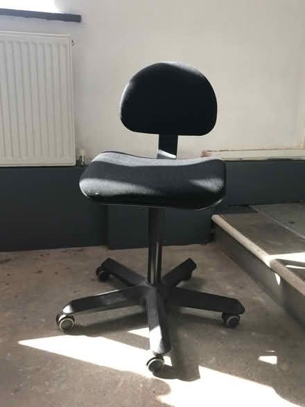 Photo of free Grey office chair (West End LA3) #1