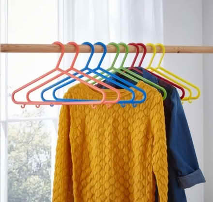 Photo of Kids coat hangers (Heybridge CM9) #1