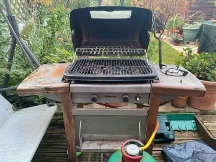 Photo of free Barbeque (Carpenders park WD19) #3