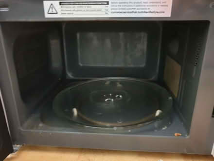Photo of free Microwave. (Woodside SE25) #2
