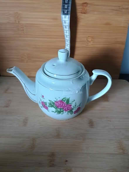 Photo of free Tea pots (E20, Stratford) #3