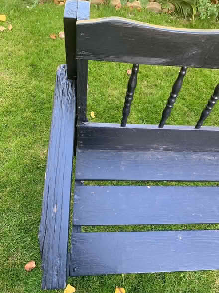 Photo of free Garden bench (B42 Great Barr) #3