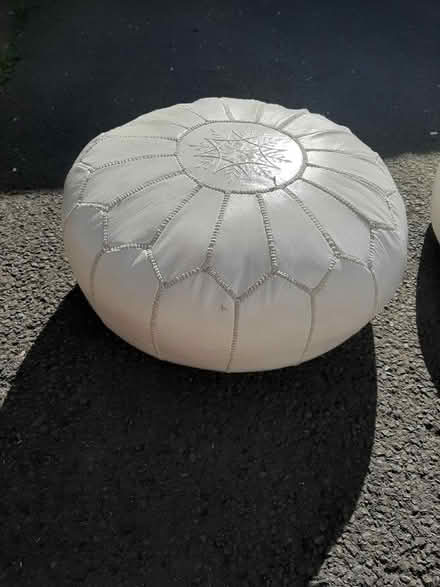 Photo of free 2 pouffe's (Woolston) #1
