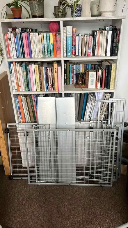 Photo of free underbed drawers (peckham se15) (Peckham SE15) #4