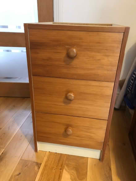 Photo of free Small chest of drawers (Earlsdon CV5) #1