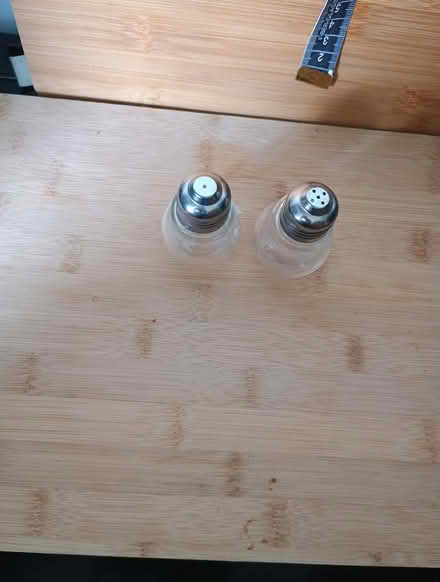 Photo of free Salt and pepper shaker (E20, Stratford) #1