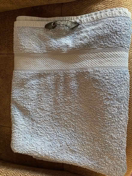 Photo of free Bedding and bath sheet (Hala/Bowerham LA1) #3