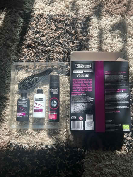Photo of free Tresemmé set (Handsworth, S13) #2