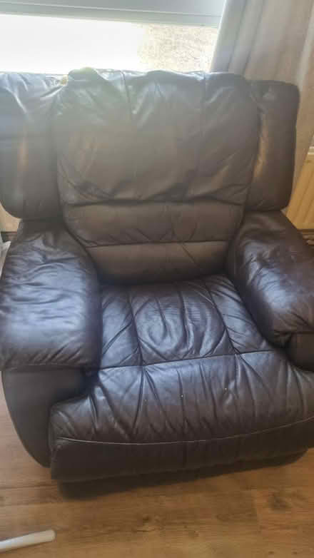 Photo of free Leather armchair (BR5) #3