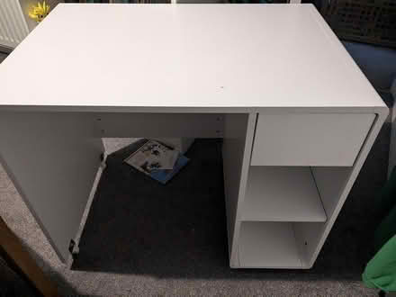Photo of free Children's Desk with Drawer (Biggin hill) #1