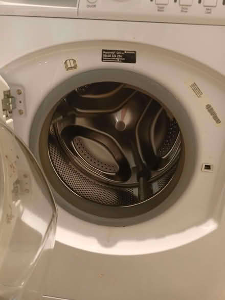 Photo of free Hotpoint washer dryer (Chiswick W4) #2