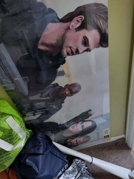 Photo of free Divergent picture (Seaside BN22) #1