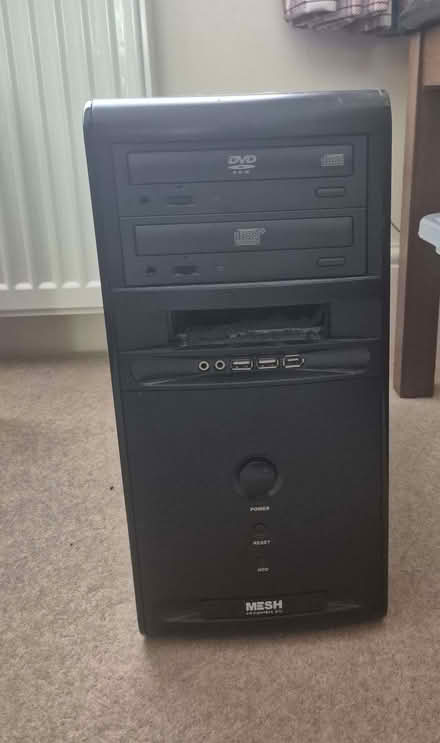 Photo of free PC components – with MESH chassis (Romford RM1) #1