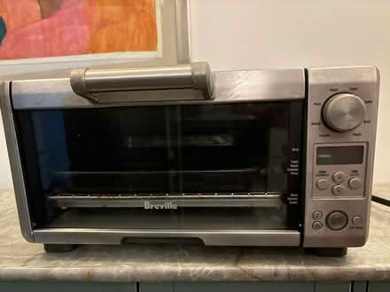 Photo of free Breville Toaster Oven (W. 72nd St., NY,NY 10023) #1