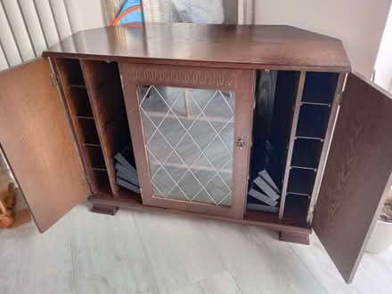 Photo of free tv/corner cabinet (Whitnash CV31) #1