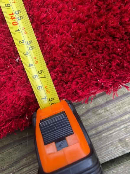 Photo of free Large Rug (Egerton Park CH42) #1