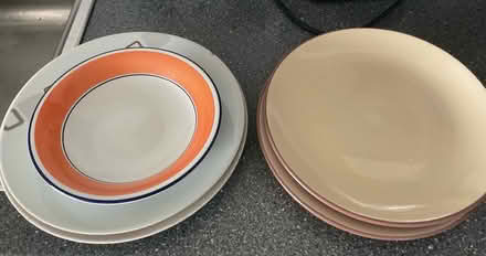 Photo of free 4 plates and a bowl (E14 Tower Hamlets) #2