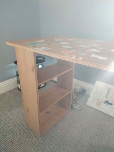 Photo of free Office desk (Hartington Road BN2) #4