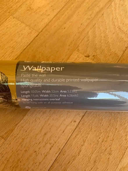 Photo of free 0ne roll of wallpaper (Cv22) #2