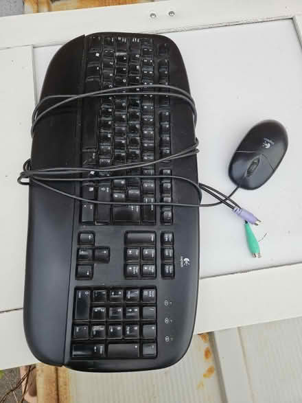 Photo of free Ps2 wired keyboard mouse set (BS4) #1
