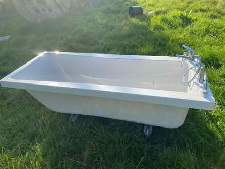 Photo of free Heritage bath tub and mixer tap (Shipley/Pattingham WV6) #1