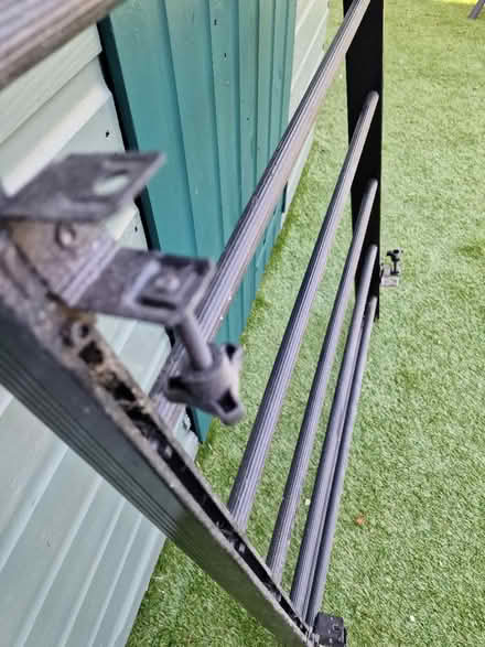 Photo of free roof rack (N17 the roundway) #2