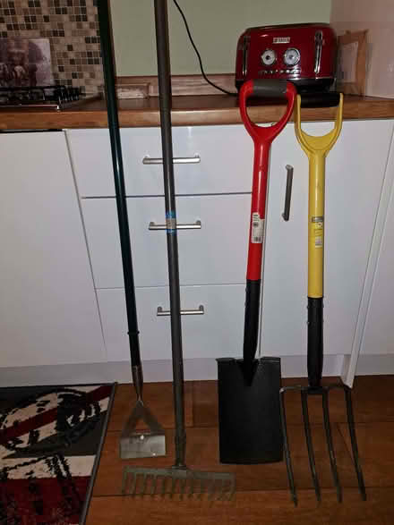 Photo of free Garden tools (Bulwell NG6) #1