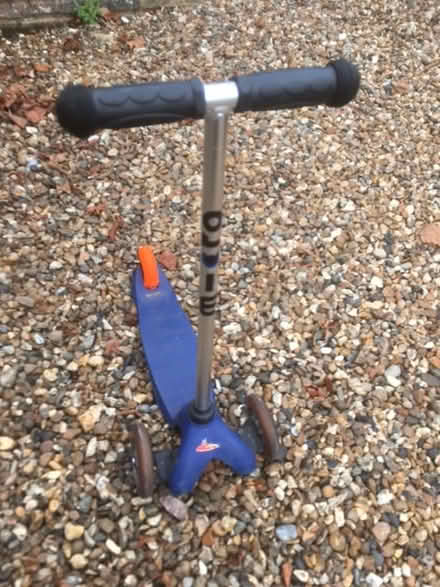 Photo of free Children's scooter (Harpenden AL5) #1