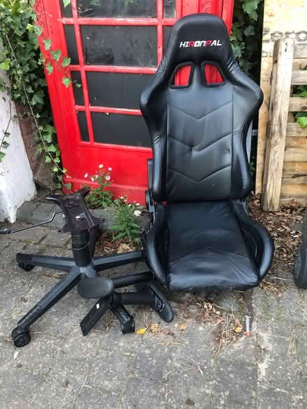 Photo of free Desk / game chair dismantled (Southport PR8) #1