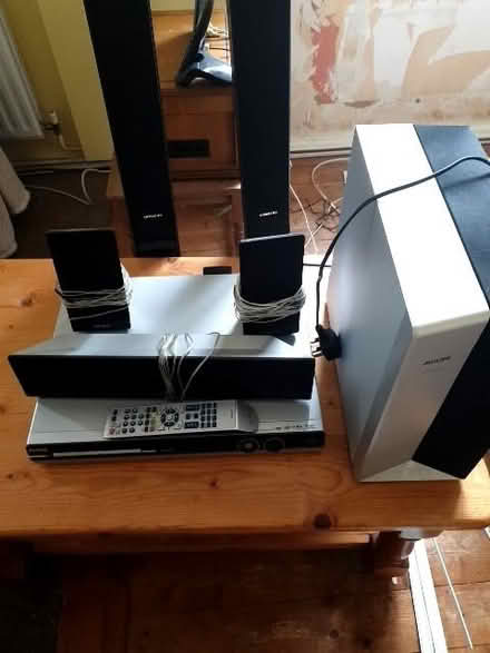 Photo of free Phillips home theatre system (Cranfield MK43) #1