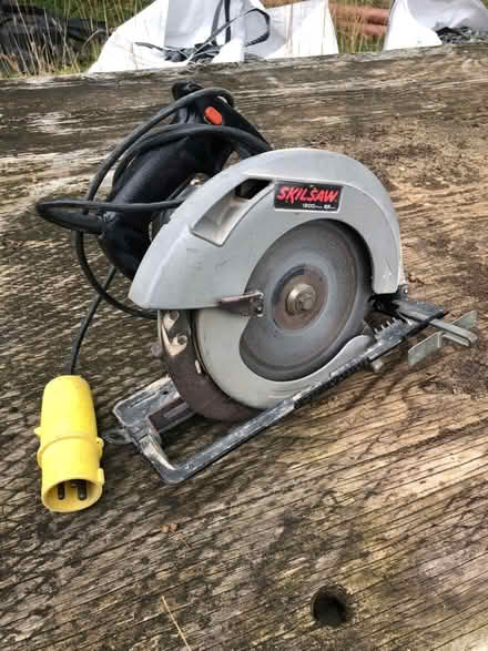 Photo of free 110 volt circular saw (Thurston IP313RG) #1